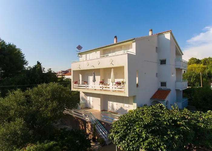 Apartments Villa Lena